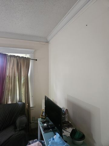 689 Webb Street, Detroit, MI 48202