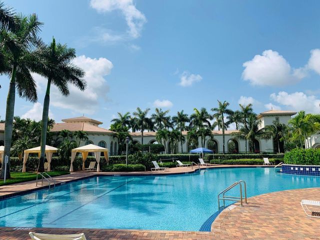 2956 Shaughnessy Drive, Wellington, FL 33414