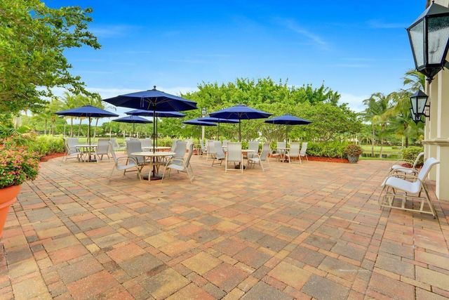2956 Shaughnessy Drive, Wellington, FL 33414