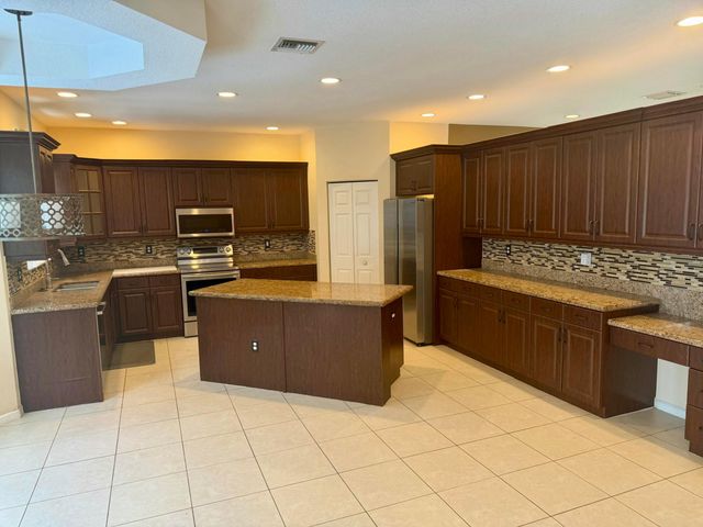 2956 Shaughnessy Drive, Wellington, FL 33414
