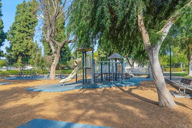 5913 Western Ave, Whittier, CA 90601