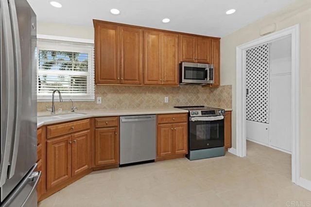 5913 Western Ave, Whittier, CA 90601