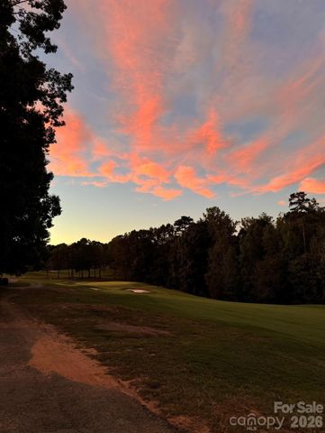 1116 Players Ridge Road, Hickory, NC 28601