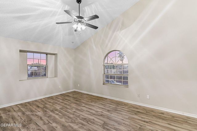 8921 GEMOTES Place, El Paso, TX 79907