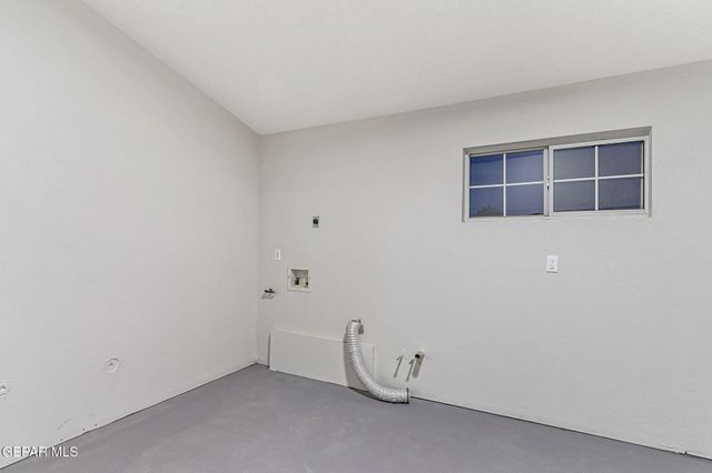 8921 GEMOTES Place, El Paso, TX 79907