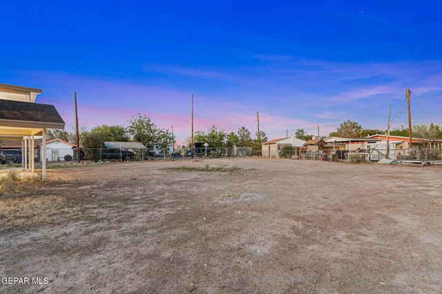 8921 GEMOTES Place, El Paso, TX 79907