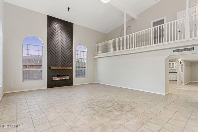 8921 GEMOTES Place, El Paso, TX 79907