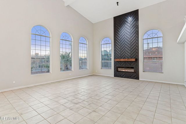 8921 GEMOTES Place, El Paso, TX 79907