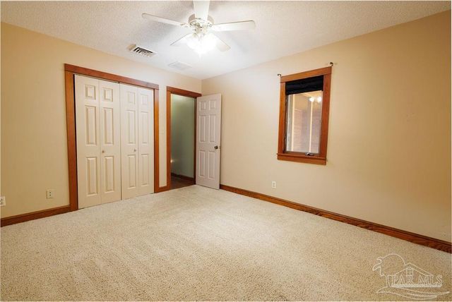 5425 Windham Rd, Milton, FL 32570