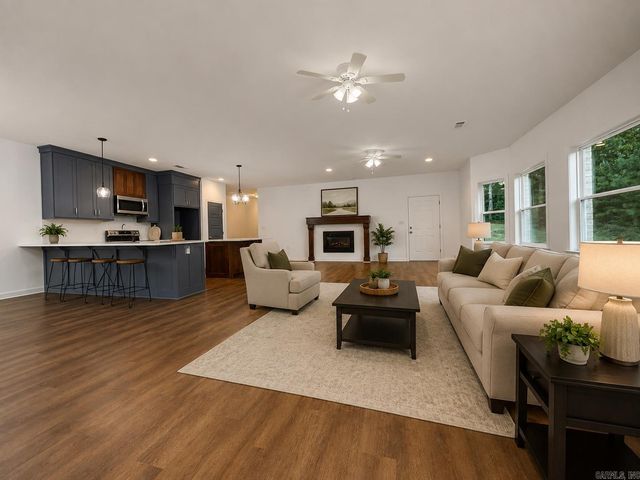 9017 Mariposa Cove, Mabelvale, AR 72103