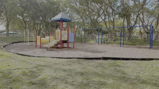 2311 S Cypress Bend Dr 419A, Pompano Beach, FL 33069