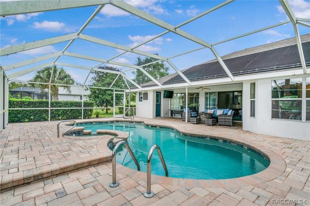612 E Hartford Street, Hernando, FL 34442