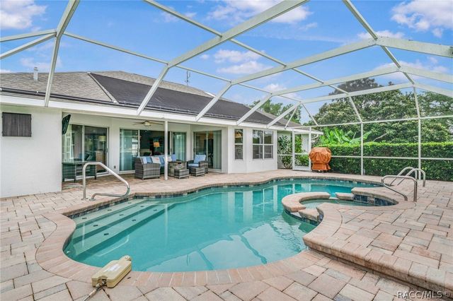 612 E Hartford Street, Hernando, FL 34442