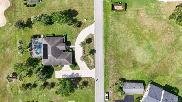 612 E Hartford Street, Hernando, FL 34442