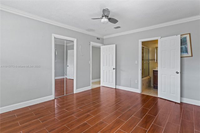 19631 NW 6th Ct, Miami Gardens, FL 33169