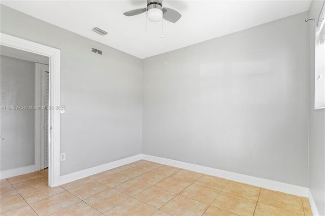 19631 NW 6th Ct, Miami Gardens, FL 33169