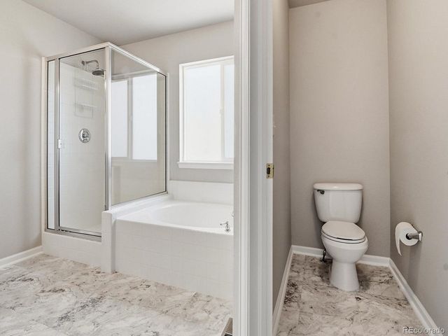 3261 E 102nd Ct, Thornton, CO 80229