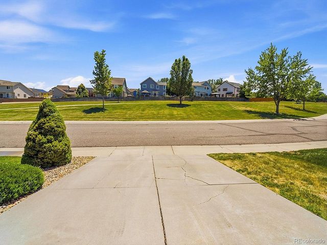 3261 E 102nd Ct, Thornton, CO 80229