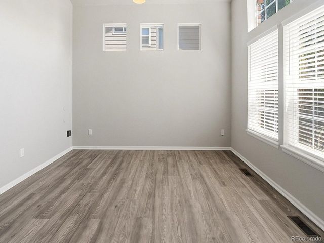 3261 E 102nd Ct, Thornton, CO 80229