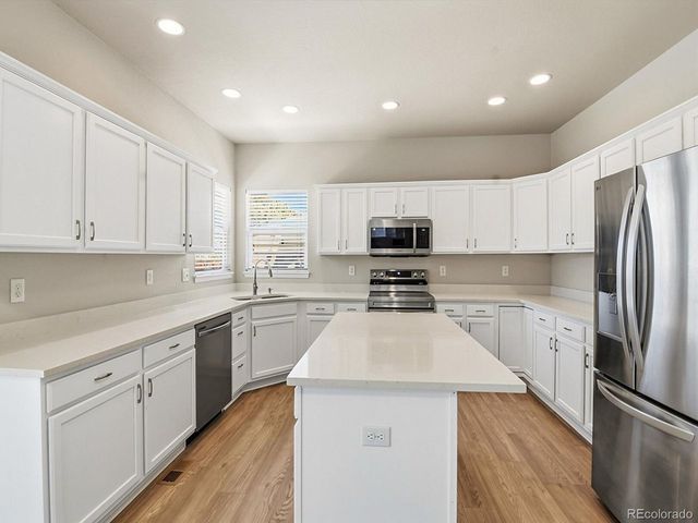 3261 E 102nd Ct, Thornton, CO 80229