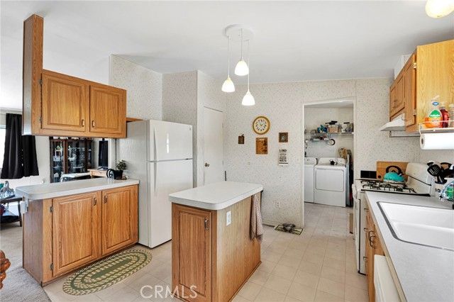 12837 Hacienda, Phelan, CA 92371