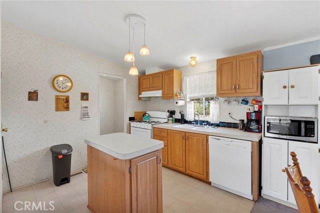 12837 Hacienda, Phelan, CA 92371