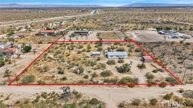 12837 Hacienda, Phelan, CA 92371