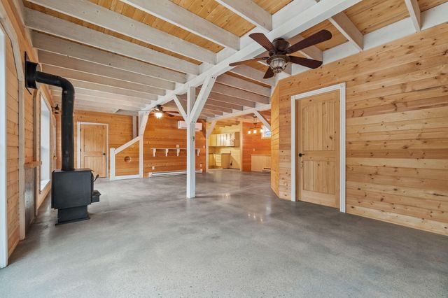 921 E 477th Road, Bolivar, MO 65613