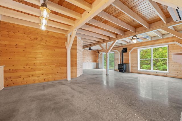 921 E 477th Road, Bolivar, MO 65613