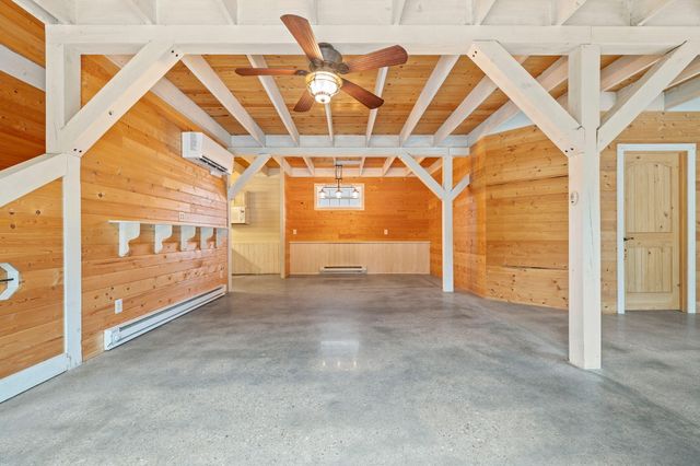 921 E 477th Road, Bolivar, MO 65613