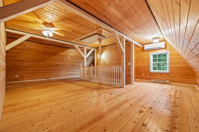 921 E 477th Road, Bolivar, MO 65613