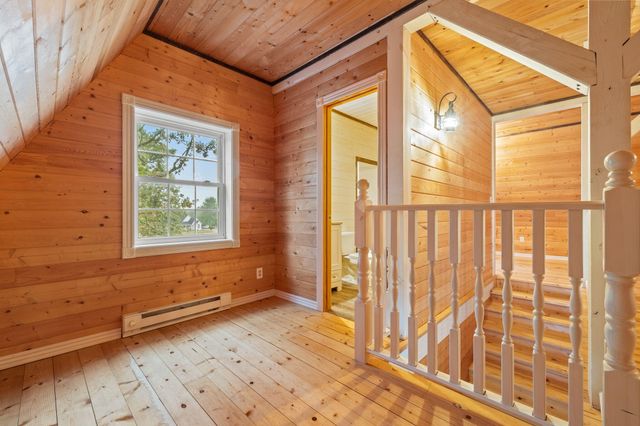 921 E 477th Road, Bolivar, MO 65613