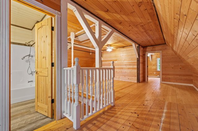 921 E 477th Road, Bolivar, MO 65613