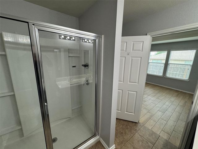5816 Knoll Pines Pass DR, Austin, TX 78724