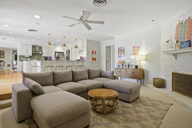 4500 Ranch View Road, Fort Worth, TX 76109