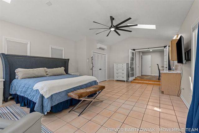 4166 Highgate Road, Norton Shores, MI 49441