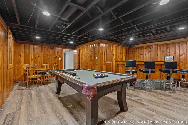 4166 Highgate Road, Norton Shores, MI 49441