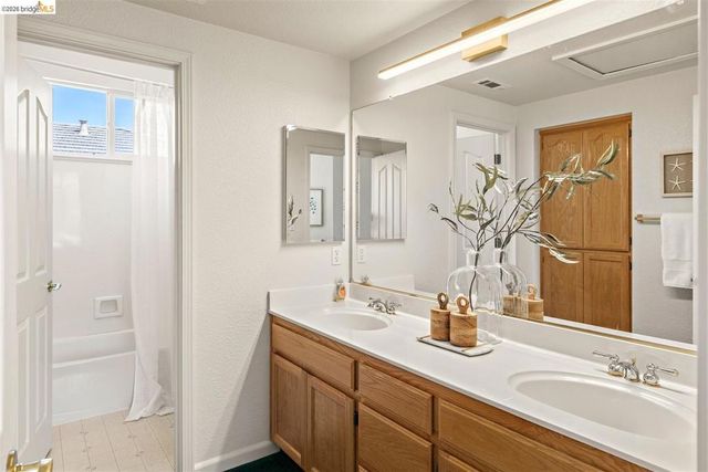 1285 Mokelumne Dr, Antioch, CA 94531