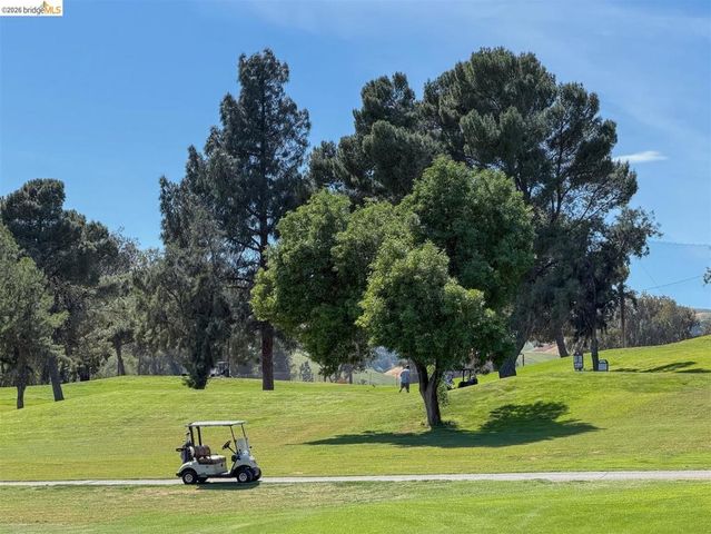 1285 Mokelumne Dr, Antioch, CA 94531