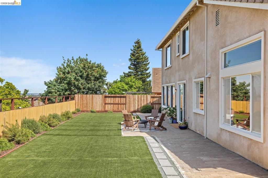 Image 28 of property listing at 1285 Mokelumne Dr, Antioch, CA 94531