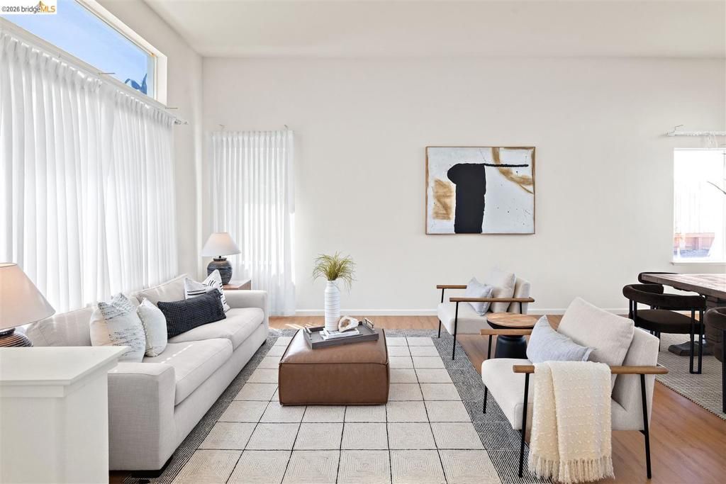 Image 3 of property listing at 1285 Mokelumne Dr, Antioch, CA 94531