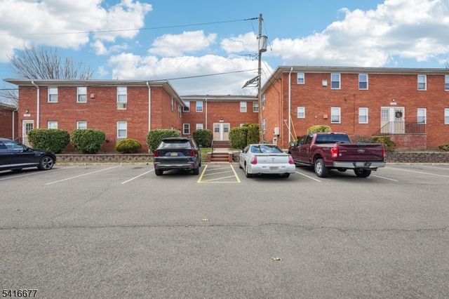 1150 Valley Rd 1B, Wayne Twp., NJ 07470