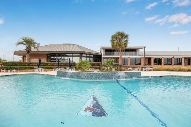 2447 Lakewood Pointe, Seabrook, TX 77586
