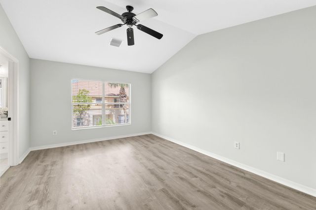 216 River Bluff Lane, Royal Palm Beach, FL 33411