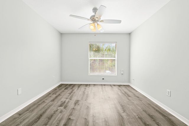 216 River Bluff Lane, Royal Palm Beach, FL 33411
