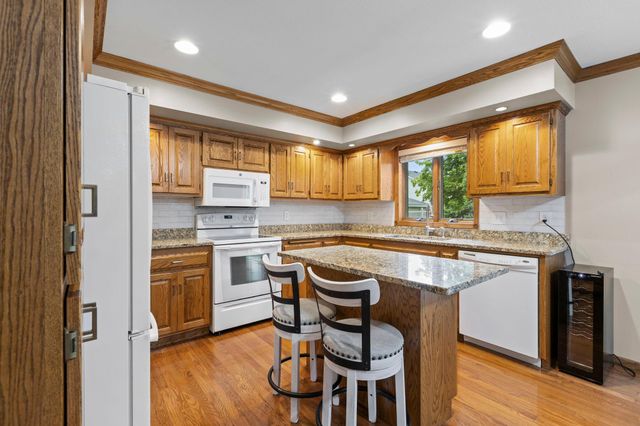 2215 7th Avenue S, Saint Cloud, MN 56301