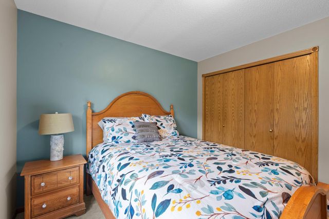 2215 7th Avenue S, Saint Cloud, MN 56301