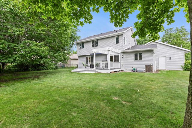 2215 7th Avenue S, Saint Cloud, MN 56301