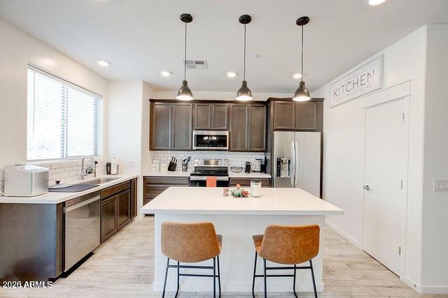 300 N Gila Springs Boulevard Unit 207, Chandler, AZ 85226