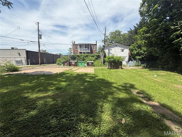 3511 Osage Street, St Louis, MO 63118